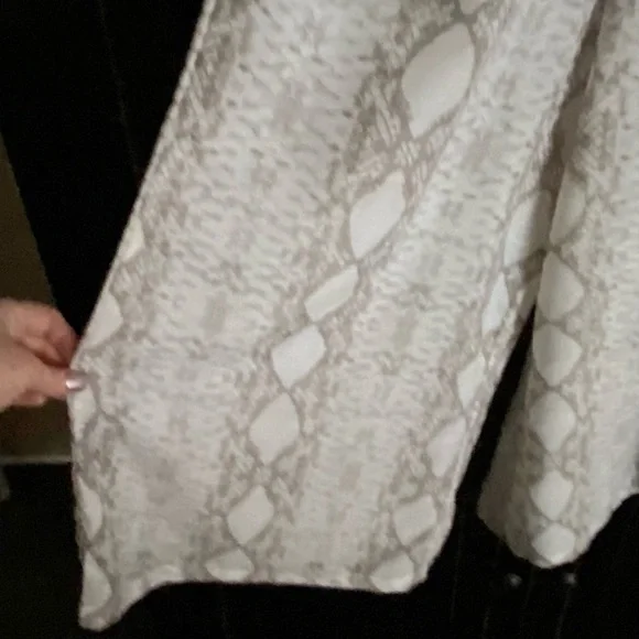 🌸HOST PICK🌸 NWT Goa Beachwear by Japna Jumpsuit/Coverup - Picture 5 of 9